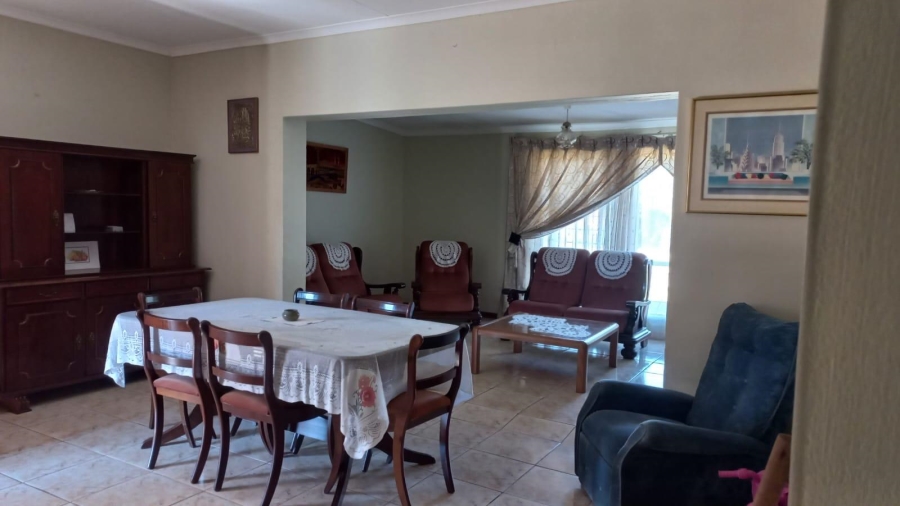 3 Bedroom Property for Sale in Laudium Ext 3 Gauteng