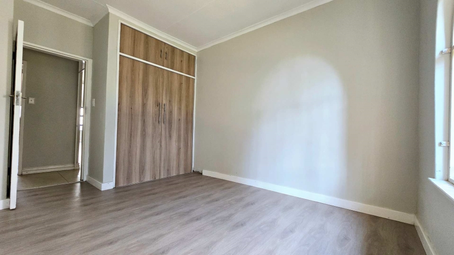 4 Bedroom Property for Sale in Garsfontein Gauteng