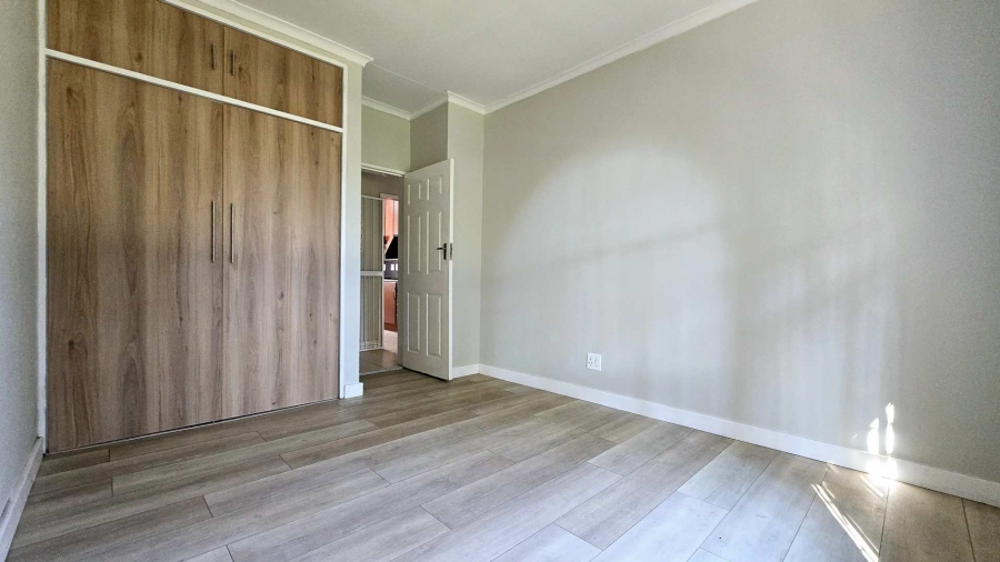 4 Bedroom Property for Sale in Garsfontein Gauteng