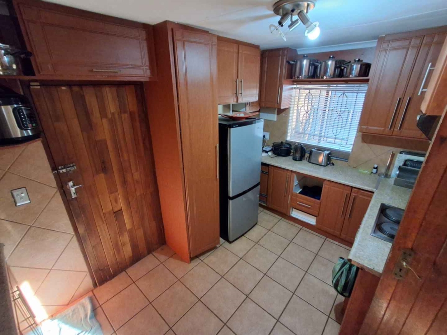 3 Bedroom Property for Sale in The Orchards Gauteng