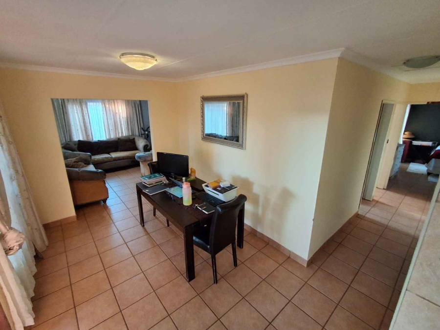 3 Bedroom Property for Sale in The Orchards Gauteng