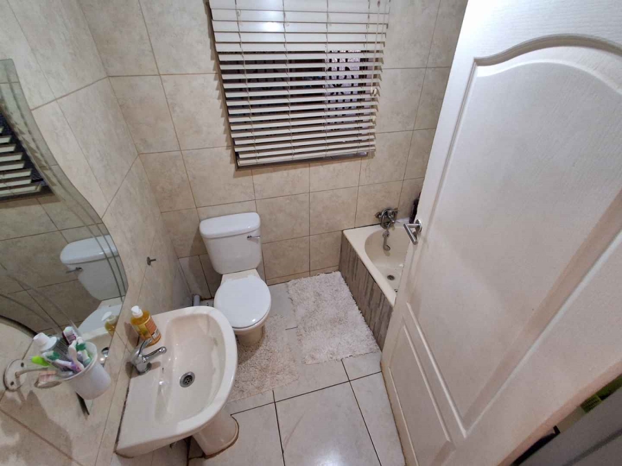 3 Bedroom Property for Sale in The Orchards Gauteng