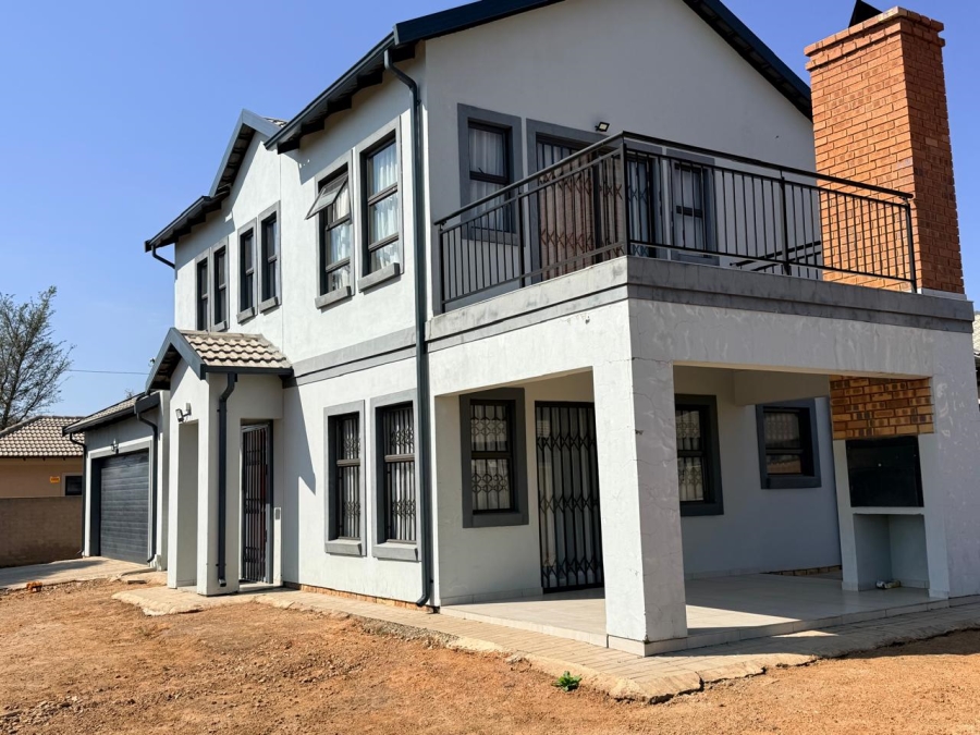 4 Bedroom Property for Sale in Rayton Gauteng