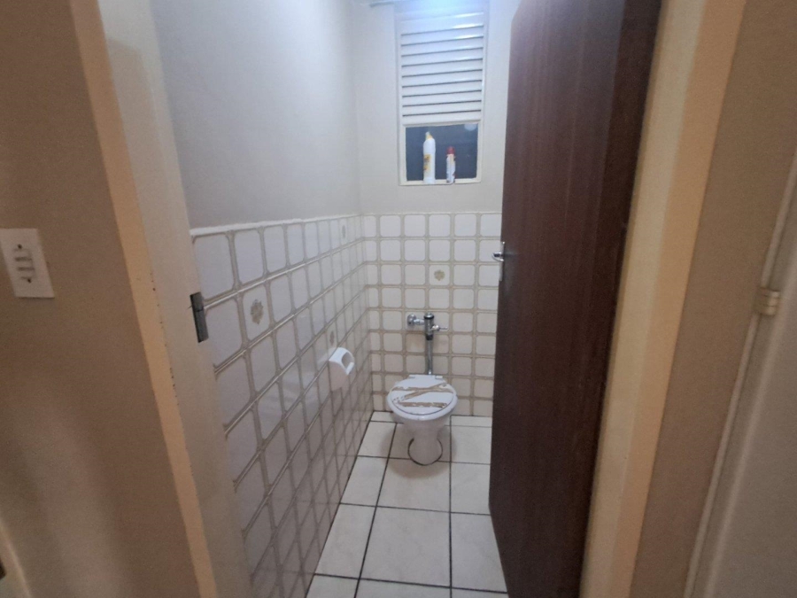 2 Bedroom Property for Sale in Sunnyside Gauteng