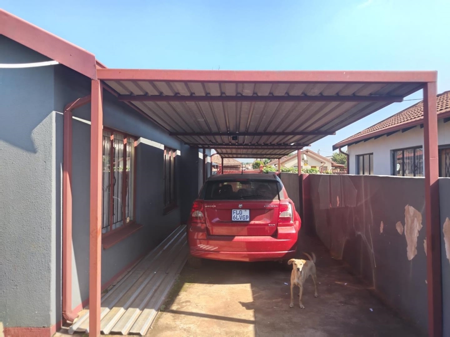3 Bedroom Property for Sale in Soshanguve XX Gauteng