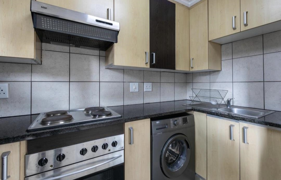 To Let 1 Bedroom Property for Rent in Sandown Gauteng