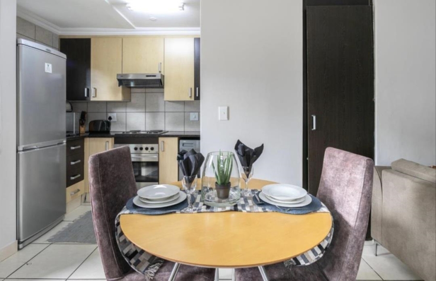 To Let 1 Bedroom Property for Rent in Sandown Gauteng
