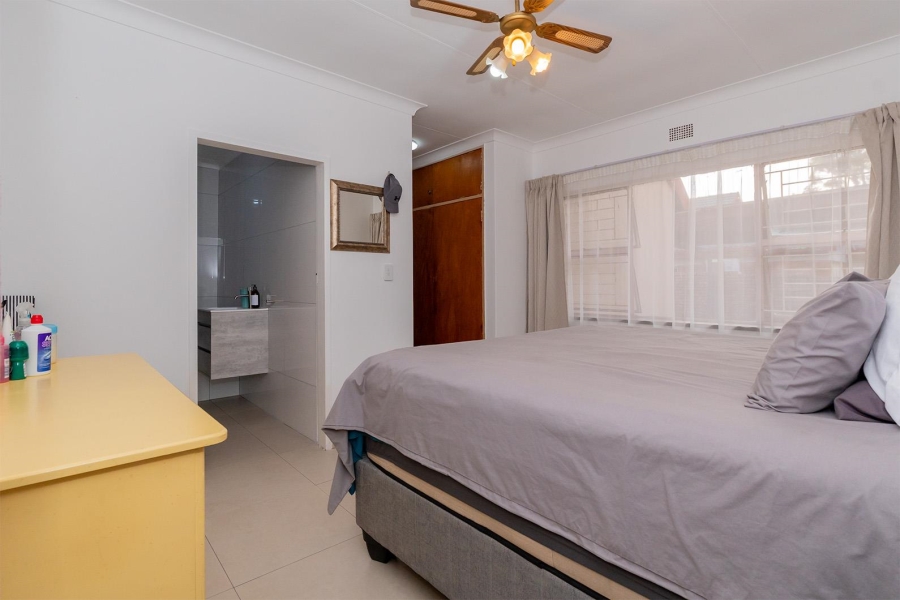 3 Bedroom Property for Sale in Birch Acres Gauteng