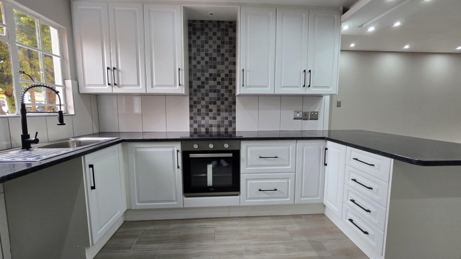 2 Bedroom Property for Sale in Meyersdal Gauteng
