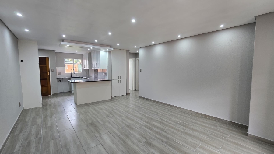 2 Bedroom Property for Sale in Meyersdal Gauteng