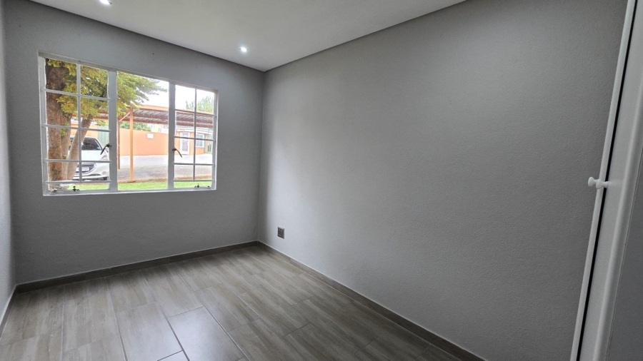 2 Bedroom Property for Sale in Meyersdal Gauteng