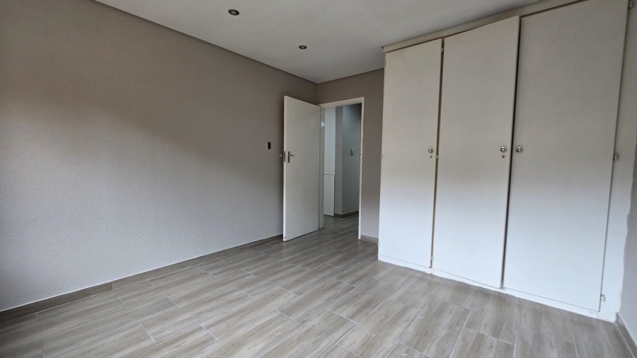 2 Bedroom Property for Sale in Meyersdal Gauteng