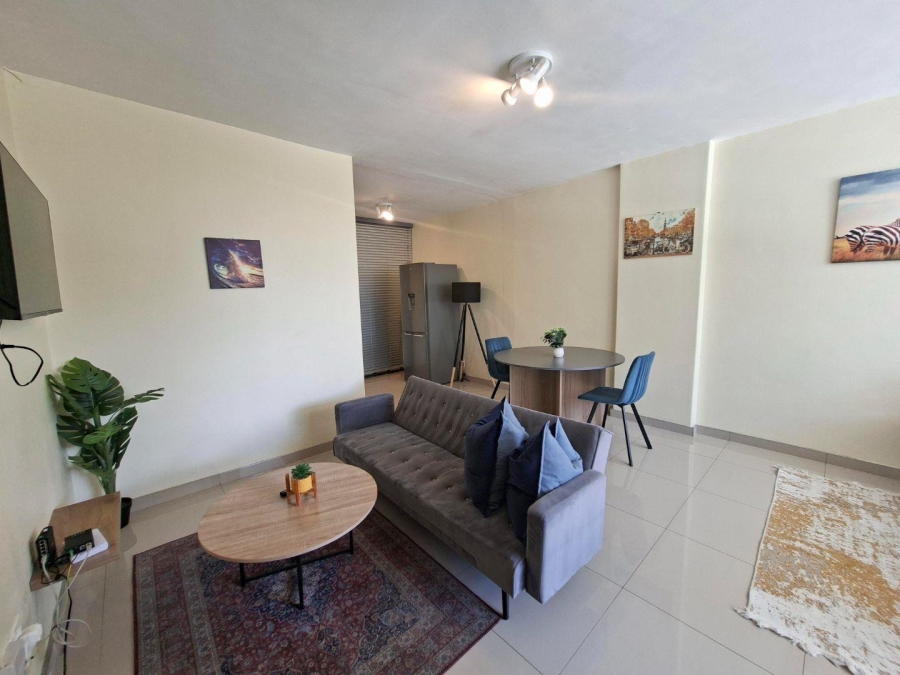 To Let 1 Bedroom Property for Rent in Illovo Gauteng