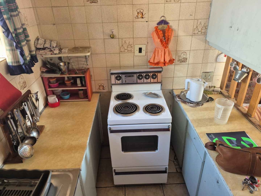 1 Bedroom Property for Sale in Hermanstad Gauteng
