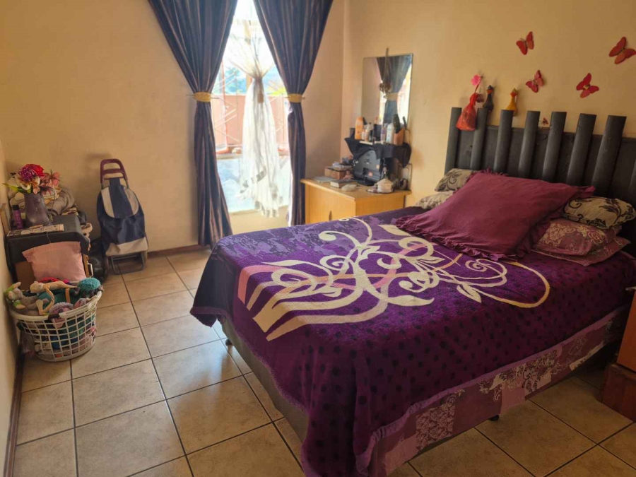 1 Bedroom Property for Sale in Hermanstad Gauteng