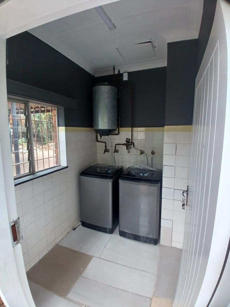 To Let 1 Bedroom Property for Rent in Menlo Park Gauteng