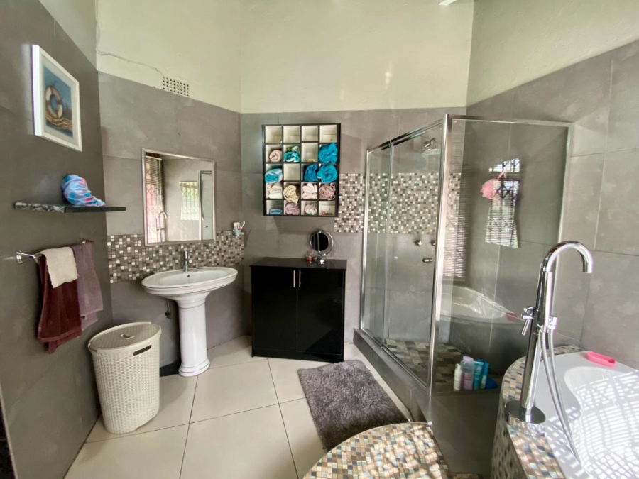To Let 3 Bedroom Property for Rent in Horison Gauteng