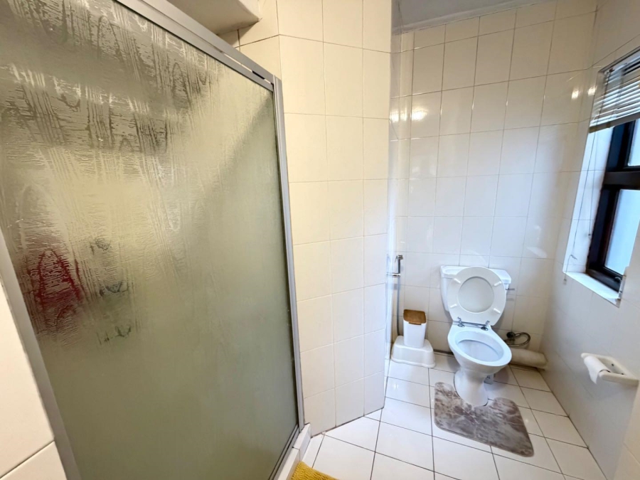 To Let 3 Bedroom Property for Rent in Lakefield Gauteng