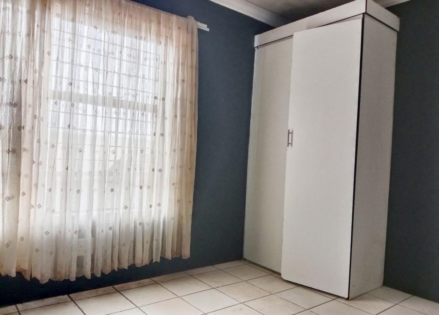 1 Bedroom Property for Sale in Vosloorus Gauteng