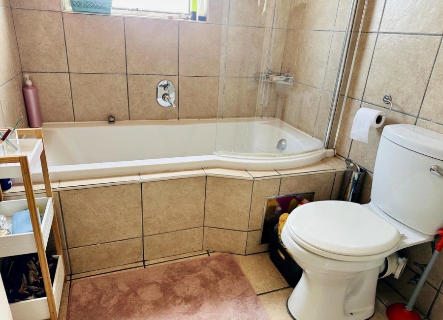 2 Bedroom Property for Sale in Castleview Gauteng