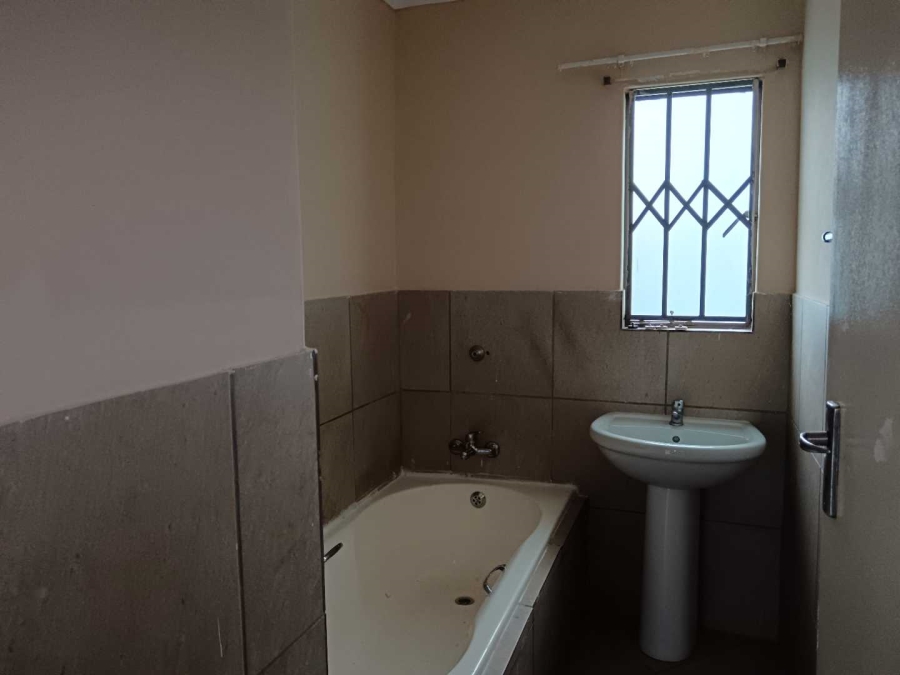 3 Bedroom Property for Sale in Theresa Park Gauteng