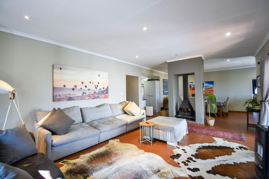 3 Bedroom Property for Sale in Faerie Glen Gauteng