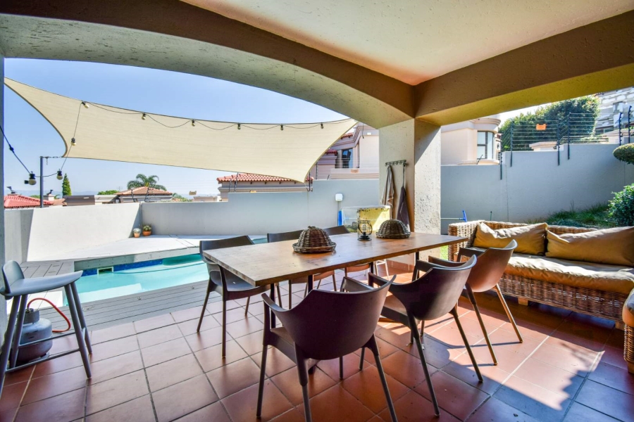 3 Bedroom Property for Sale in Faerie Glen Gauteng