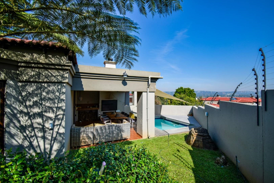 3 Bedroom Property for Sale in Faerie Glen Gauteng
