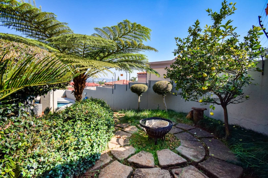 3 Bedroom Property for Sale in Faerie Glen Gauteng