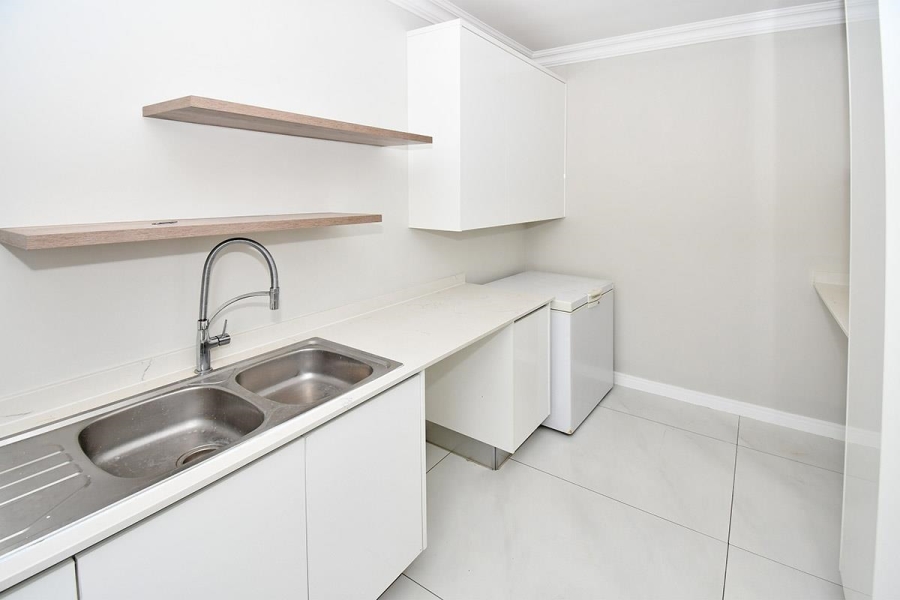To Let 4 Bedroom Property for Rent in Midlands Estate Gauteng