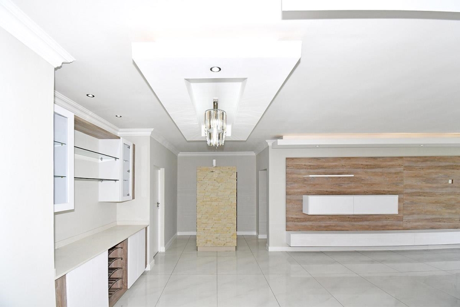 To Let 4 Bedroom Property for Rent in Midlands Estate Gauteng