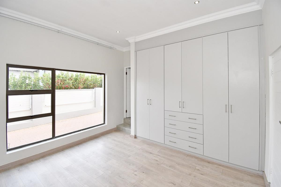 To Let 4 Bedroom Property for Rent in Midlands Estate Gauteng