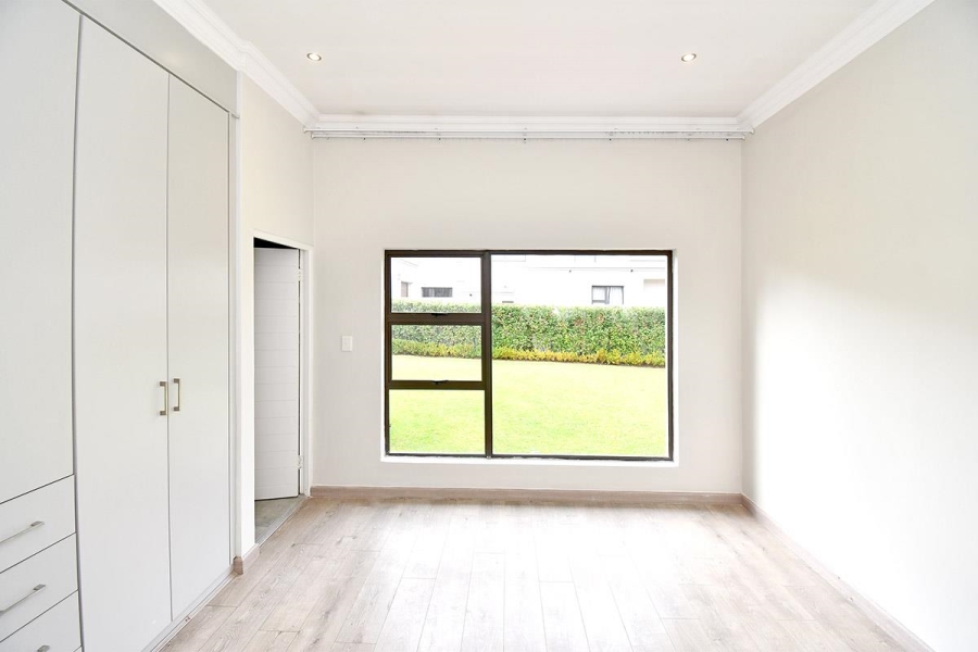 To Let 4 Bedroom Property for Rent in Midlands Estate Gauteng