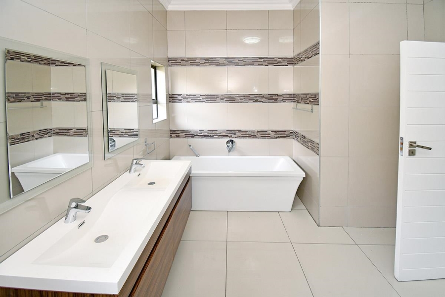 To Let 4 Bedroom Property for Rent in Midlands Estate Gauteng