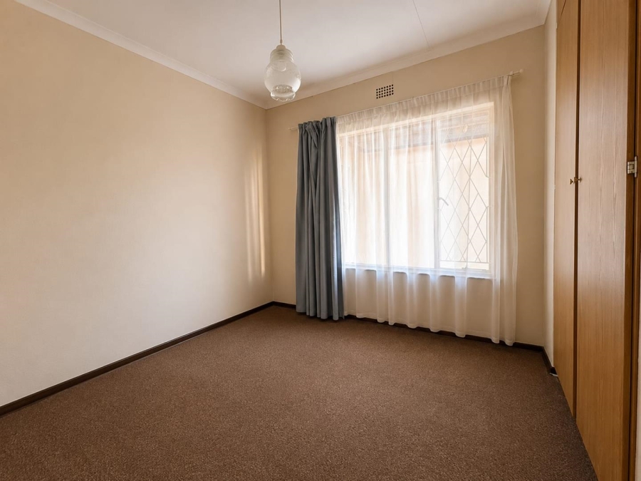 4 Bedroom Property for Sale in Van Riebeeck Park Gauteng