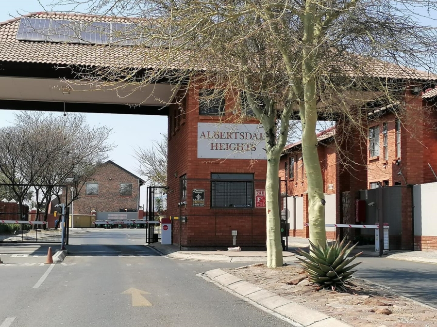 2 Bedroom Property for Sale in Albertsdal Gauteng
