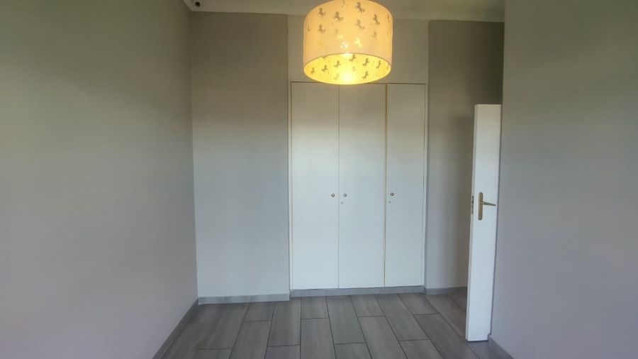 4 Bedroom Property for Sale in Bassonia Gauteng