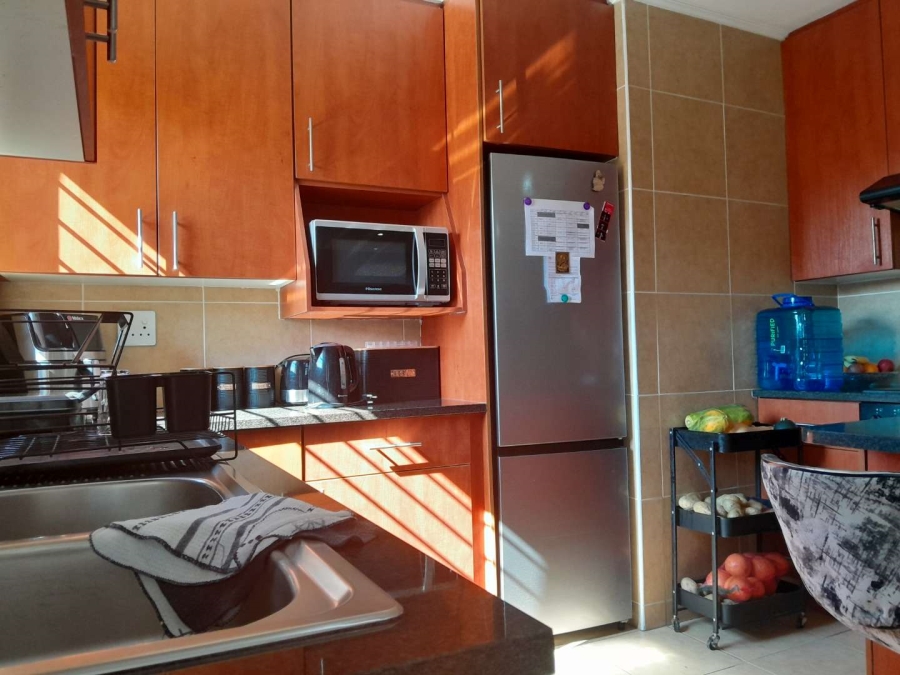 2 Bedroom Property for Sale in New Redruth Gauteng