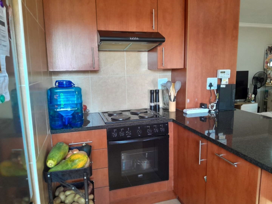 2 Bedroom Property for Sale in New Redruth Gauteng