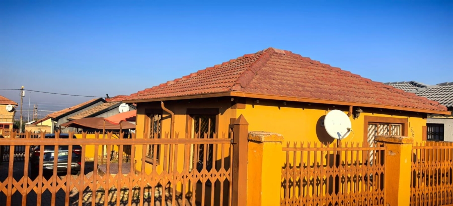 2 Bedroom Property for Sale in Soshanguve UU Gauteng