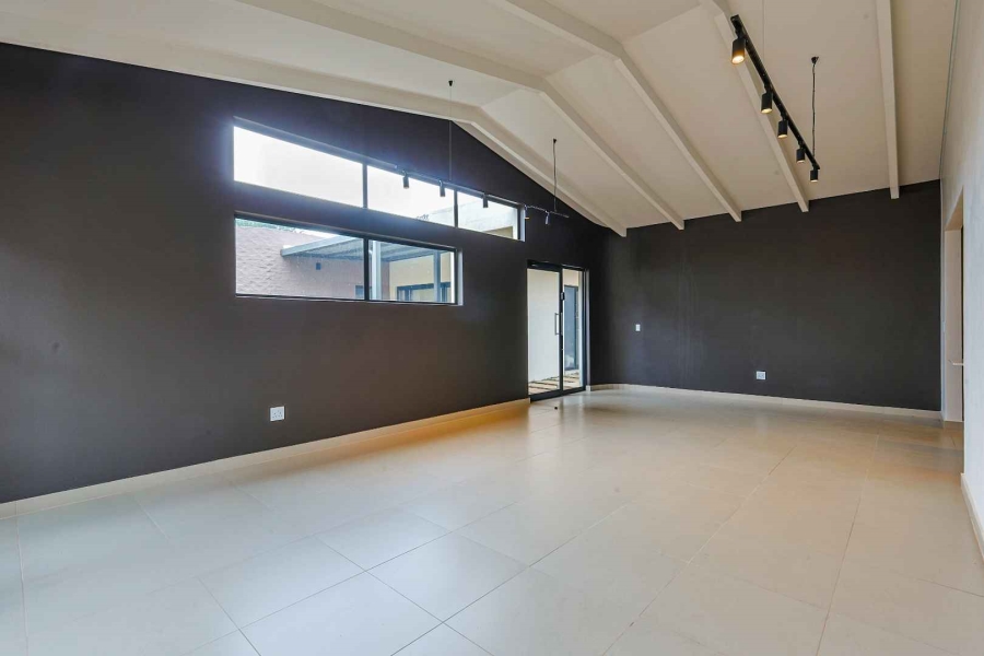 3 Bedroom Property for Sale in Constantia Park Gauteng