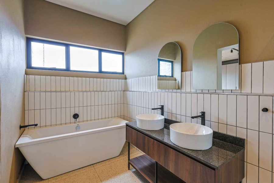 3 Bedroom Property for Sale in Constantia Park Gauteng