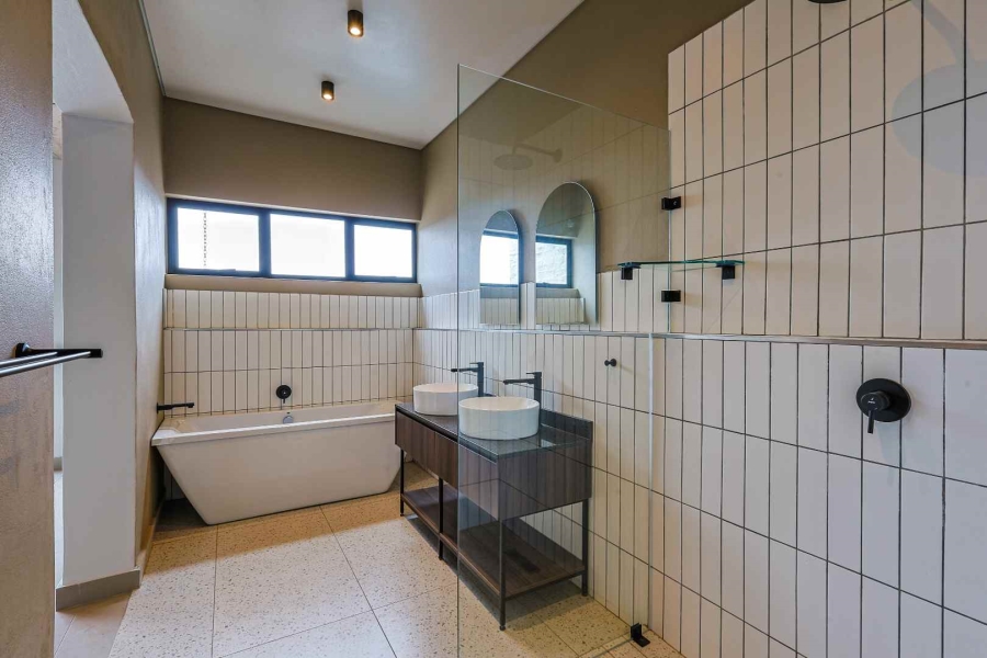 3 Bedroom Property for Sale in Constantia Park Gauteng