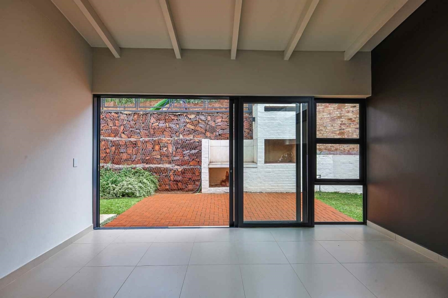 3 Bedroom Property for Sale in Constantia Park Gauteng