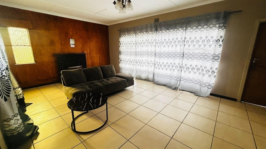 4 Bedroom Property for Sale in Elsburg Gauteng