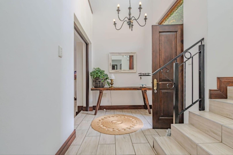 4 Bedroom Property for Sale in Blue Valley Golf Estate Gauteng