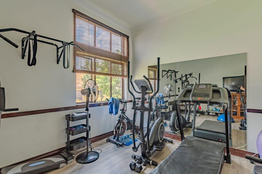 4 Bedroom Property for Sale in Blue Valley Golf Estate Gauteng