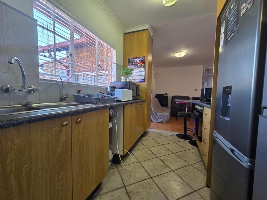3 Bedroom Property for Sale in South Crest Gauteng