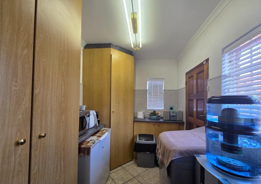 3 Bedroom Property for Sale in South Crest Gauteng