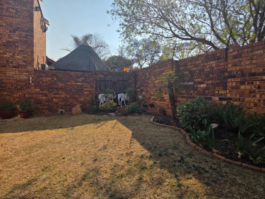 3 Bedroom Property for Sale in South Crest Gauteng